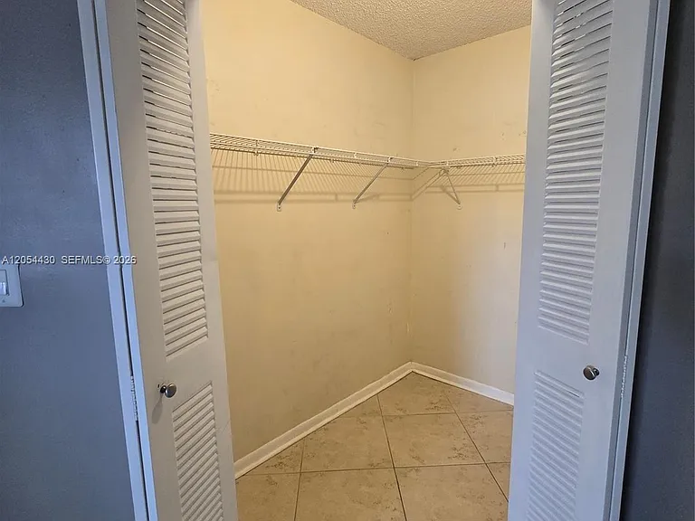 9731 Fontainebleau Blvd #F114 — Photo 8