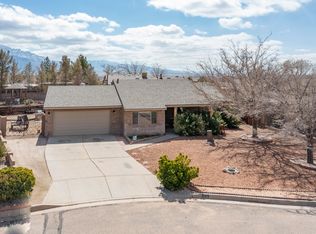 1712 Powder River Dr NE, Rio Rancho, NM 87144