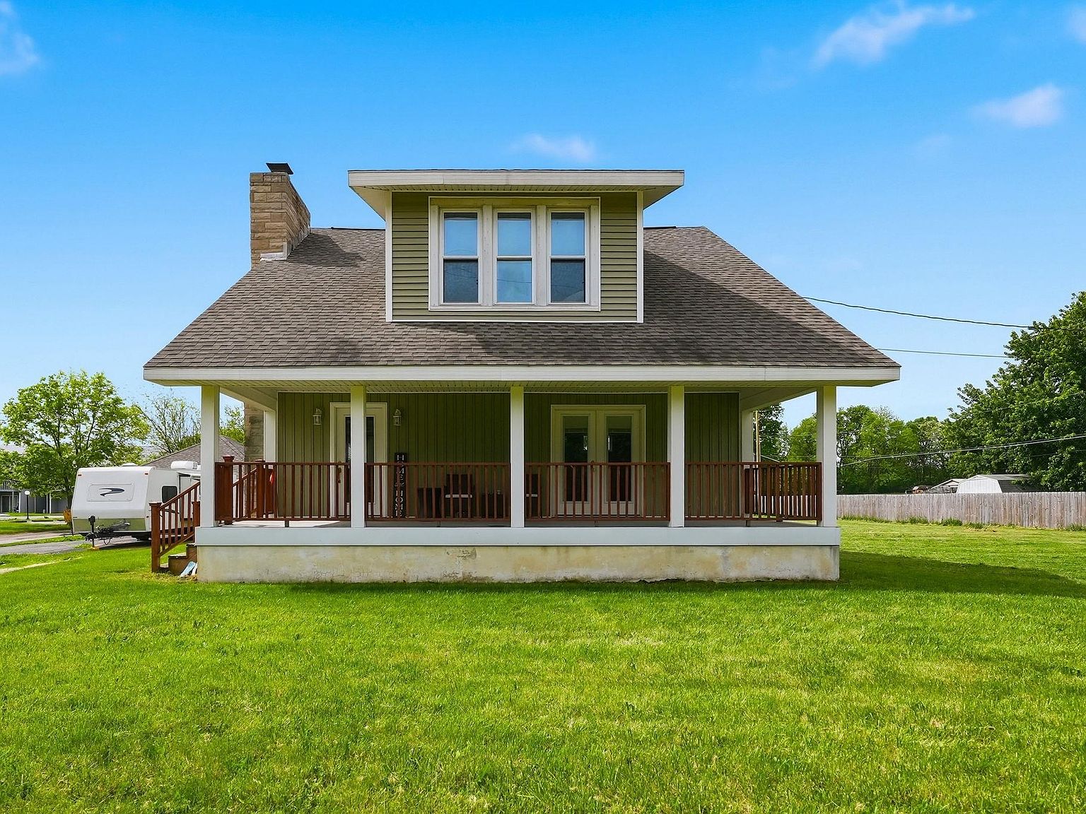 801 Drake Rd