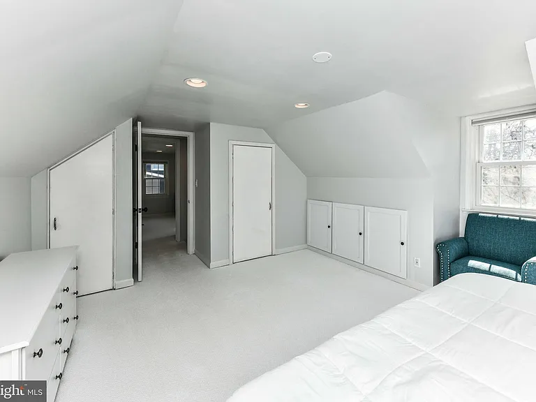 7308 Poplar Ct — Photo 21
