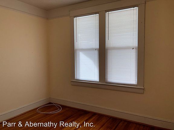 3rd image of 209 S 17th Ave