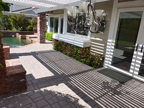 5th image of 1749 Royal Street George Dr