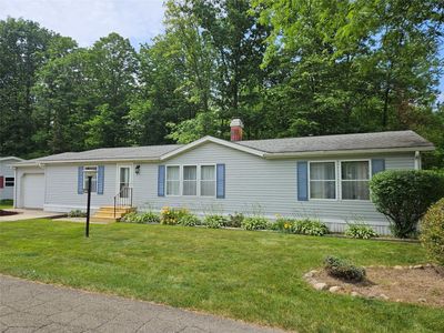 1895 Northwood Ln, Erie, PA, 16509