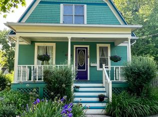 320 S Walnut St, Sycamore, IL 60178