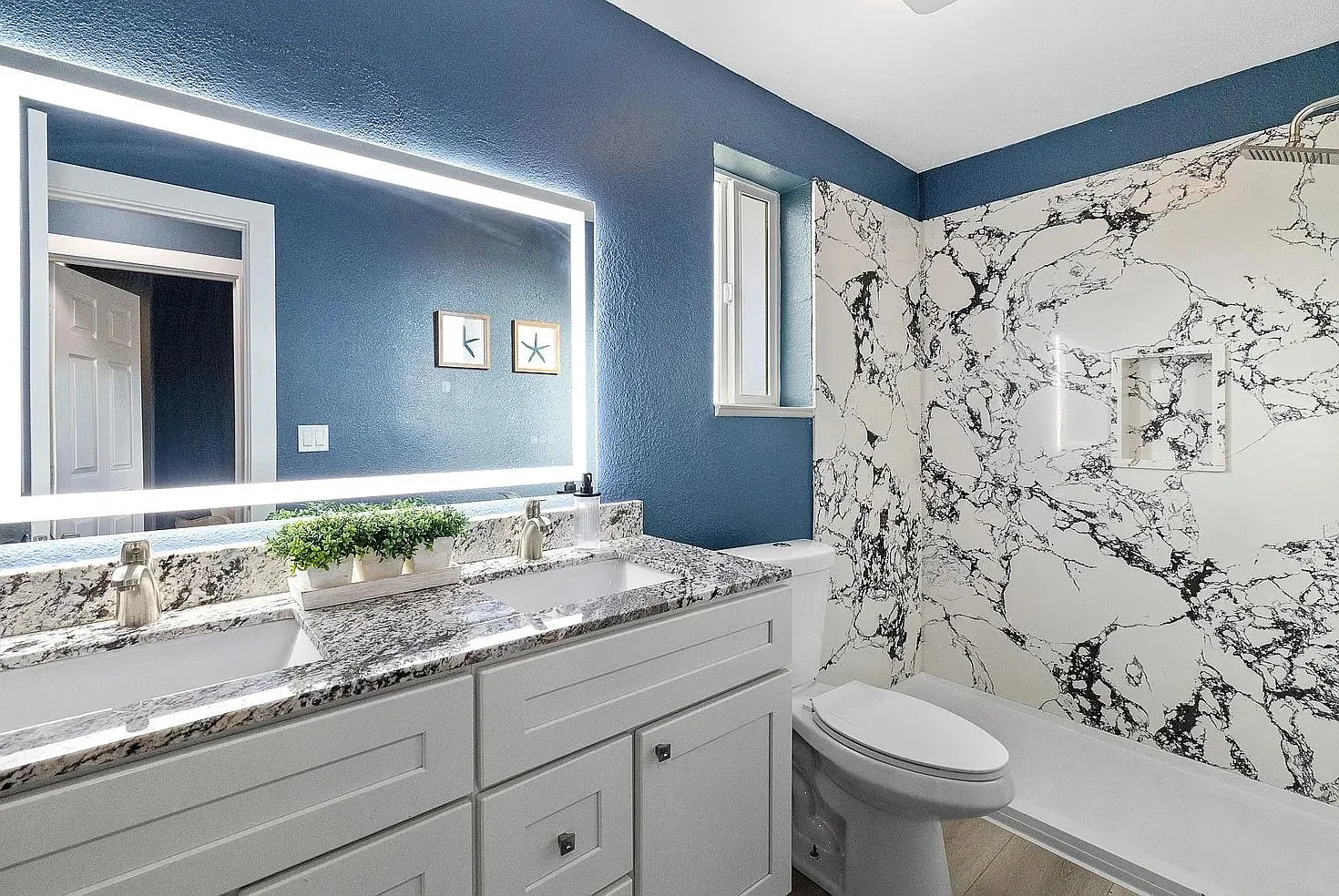 2 bed, 710 sqft, $3,100 — Photo 3