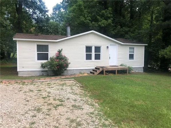 4724 Chickasaw Way SE, Acworth, GA 30102