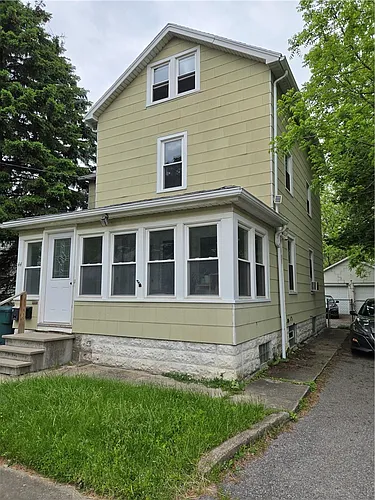 44 Rosemount St Photo 1