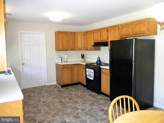 5th image of 5792 Eucalyptus Dr