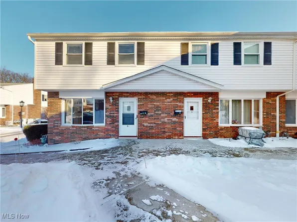 6484 State Rd APT D1, Parma, OH 44134