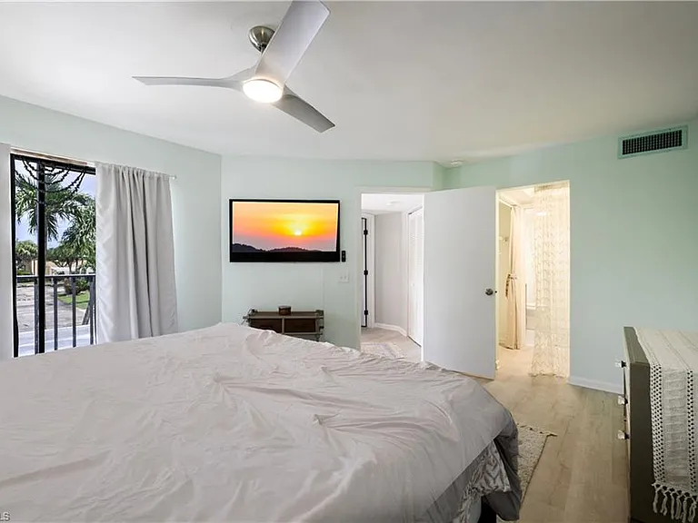16001 Amberwood Lake Ct #1 — Photo 18