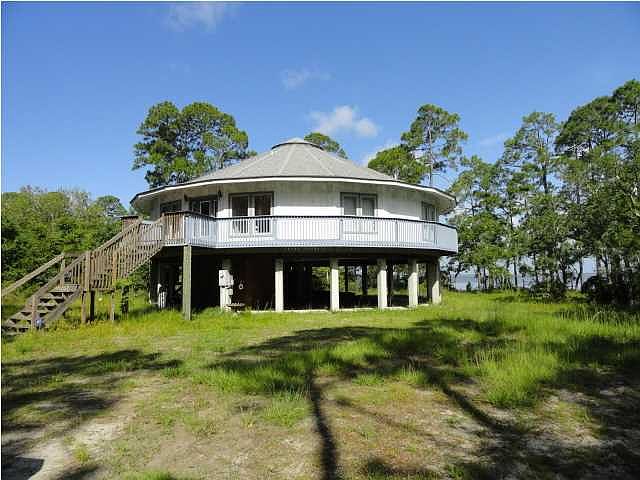 1st image of 331 E Bay Dr
