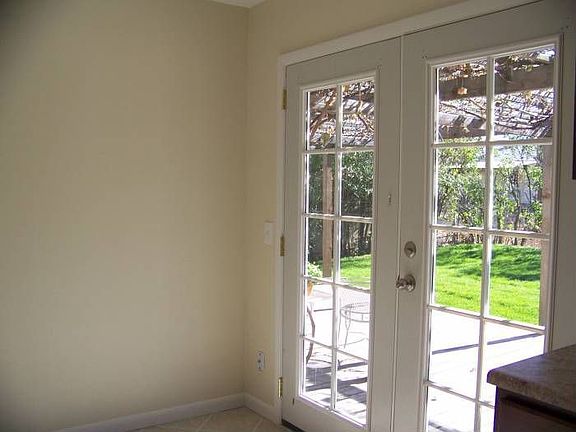 FRENCH DOORS OFF KIT