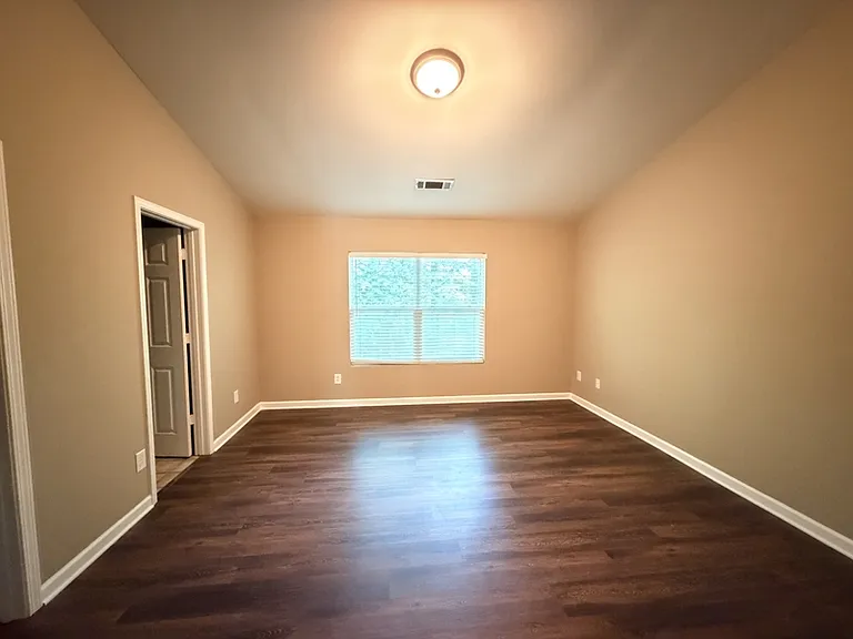 3329 Fernview Dr — Photo 13