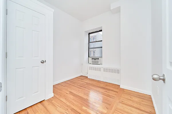 Rented by Living New York | media 11