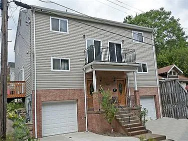 2612 Volta St photo 1