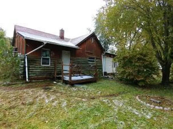 334 N Shirley St, Worden, IL 62097
