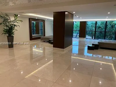 540 Brickell Key Dr #913 — Photo 13