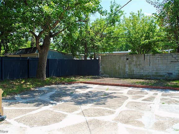 2nd image of 13402 Alvin Ave