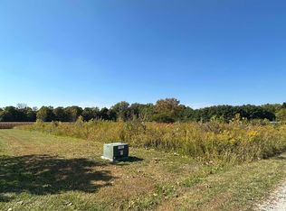 S Sand Hill Ln, Bloomfield, IN 47424