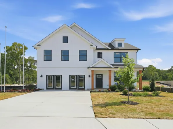 207 Wisconsin Ave, Williamsburg, VA 23188