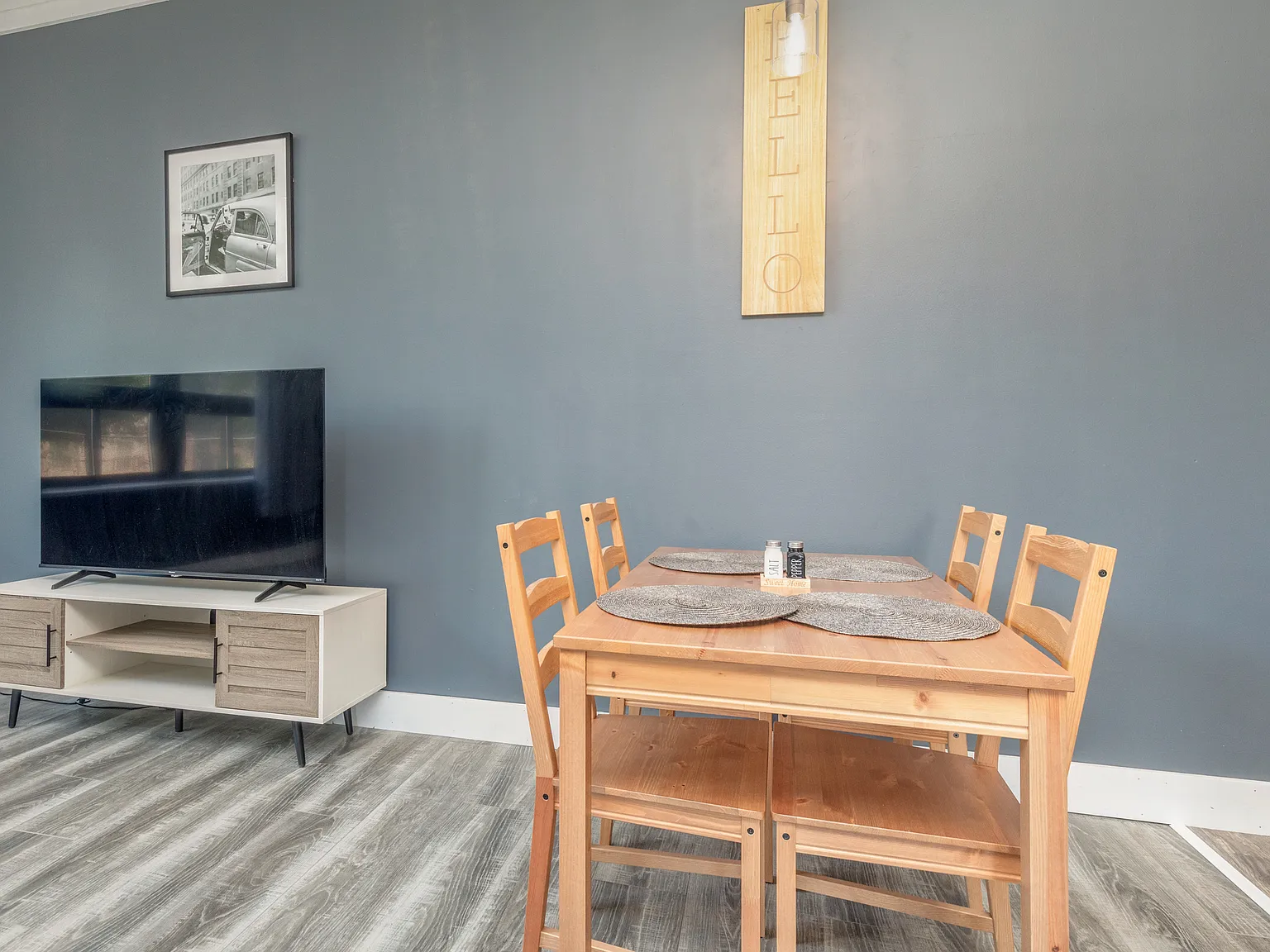 2 bed, 1124 sqft, $2,000 — Photo 4