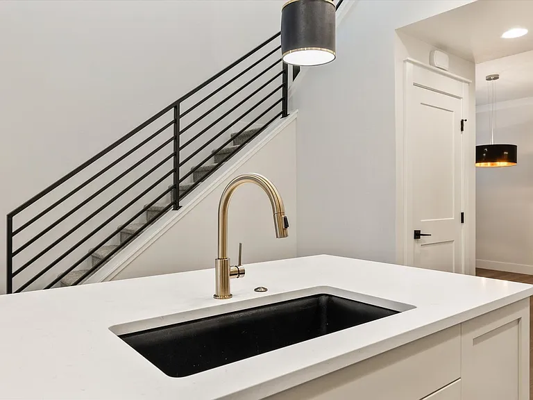 3903 W Spring House Ln — Photo 11
