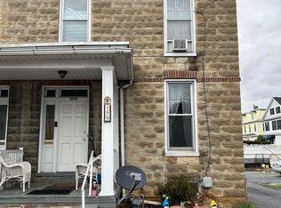 159 E McKinley St, Chambersburg, PA 17201