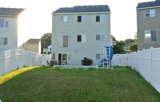 2nd image of 8487 Savanna Oaks Ln