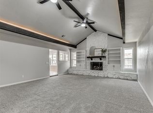 700 Crown Dr, Yukon, OK 73099