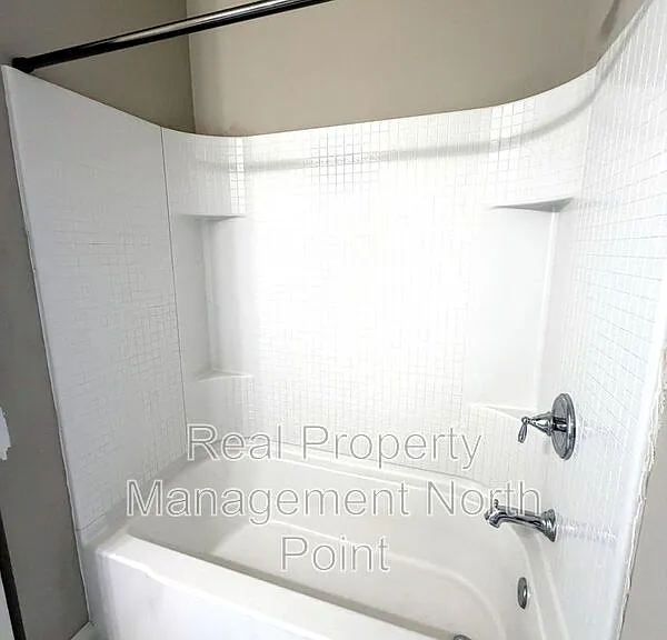 3026 Eltham Pl — Photo 29