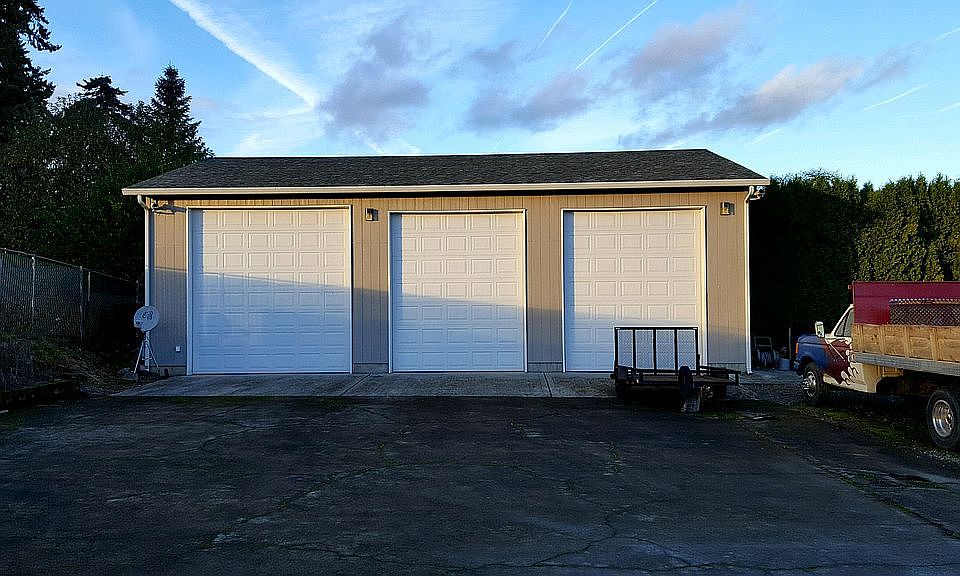 1800 SQFT finished shop