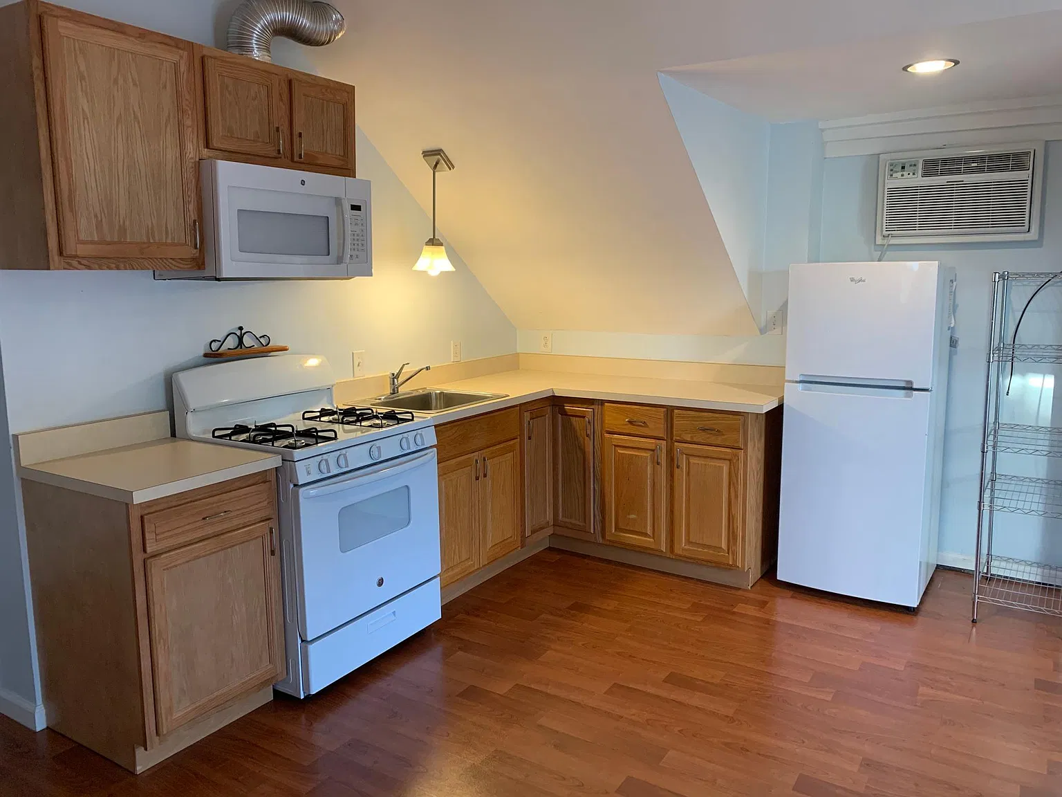 405 Hudock Way — Photo 4