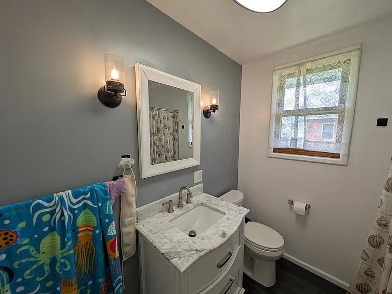 8 Coolidge St — Photo 8
