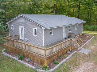 10180 W Broomfield Rd, Remus, MI 49340