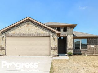 2828 Adams Fall Ln, Fort Worth, TX 76123