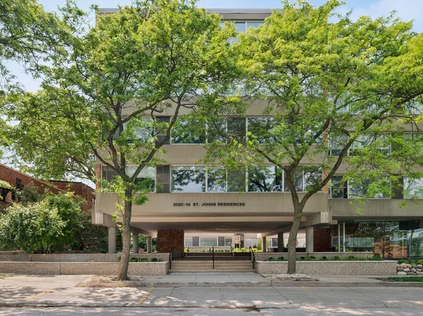 2020 Saint Johns Ave APT 506, Highland Park, IL 60035