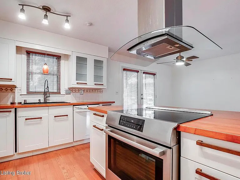 705 Marquette Dr — Photo 5