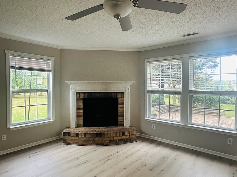 10703 Howe Rd — Photo 7
