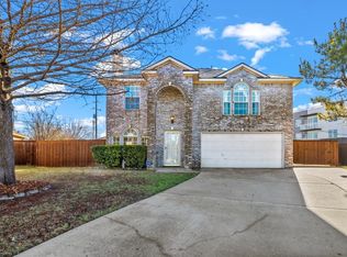 5104 Bryce Canyon Rd, Dallas, TX 75211