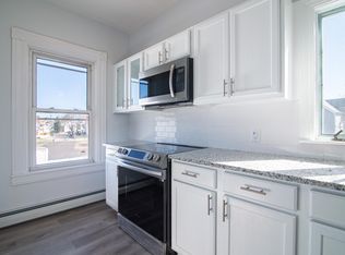 118 Spring St #2, Pawtucket, RI 02860