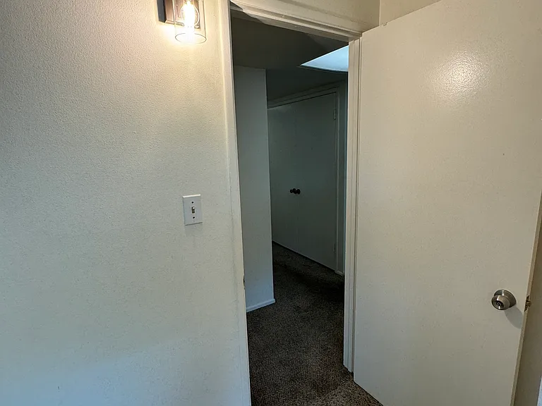 3345 Eton Ave — Photo 53
