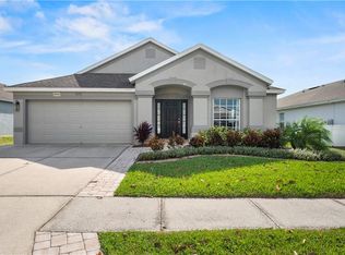 30424 Annadale Dr, Wesley Chapel, FL 33545