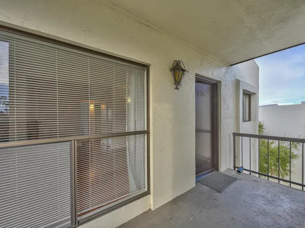 500 Glenwood Cir APT 435, Monterey, CA 93940