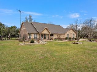 36038 Cedar Ridge Dr, Whitney, TX 76692