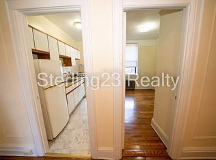 3111 33rd St APT 1, Astoria, NY 11106