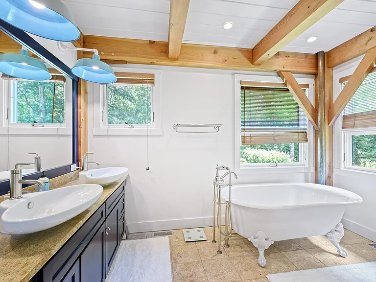 17 Millicent Dr — Photo 11