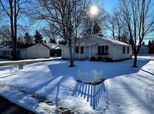 804 E Washington St, East Tawas, MI 48730