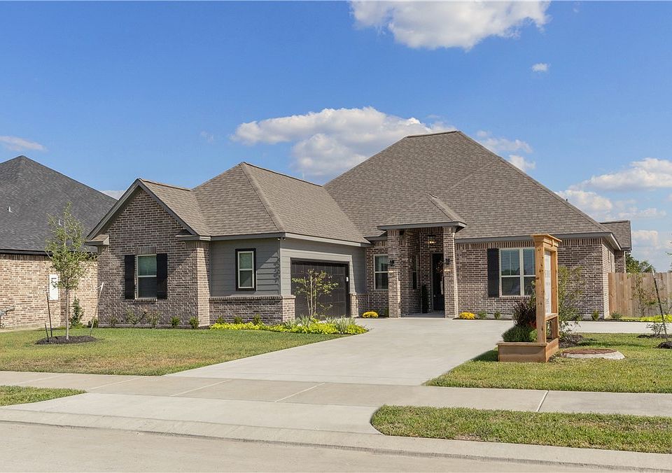 1st image of 4207 Skylar Dr