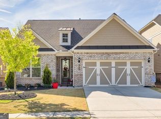 3041 Appling Hills Dr, Dacula, GA 30019