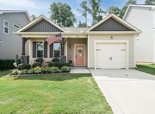 64 Balboa Pkwy, Clayton, NC 27520